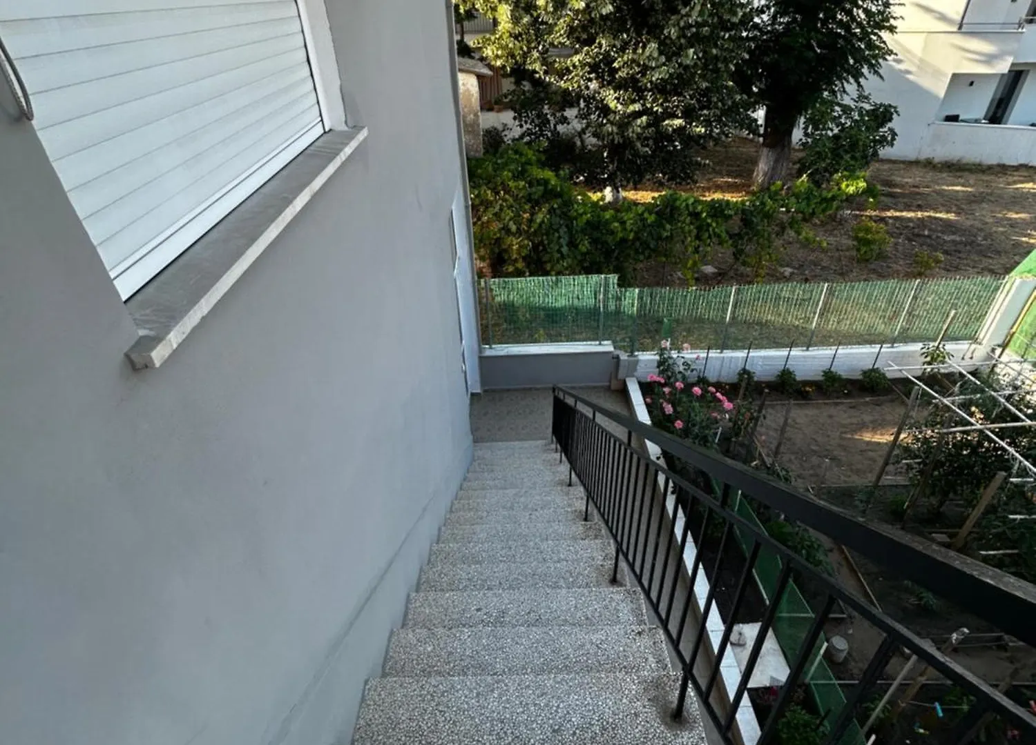2 Charming Bedroom Apartments ستافروس
